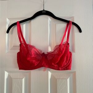 VS Lace Underwire Bra